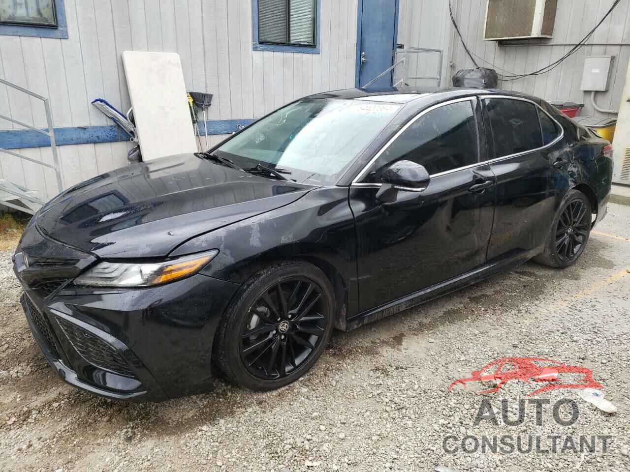 TOYOTA CAMRY 2021 - 4T1K61AK8MU581223