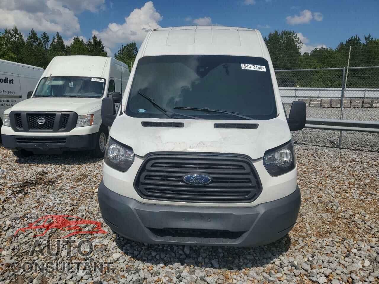 FORD TRANSIT 2017 - 1FTYR2XM6HKA74844