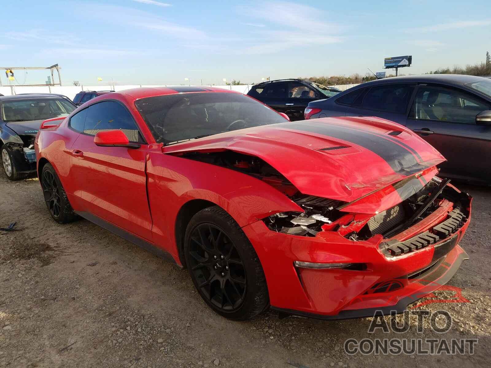 FORD MUSTANG 2019 - 1FA6P8TH2K5130041