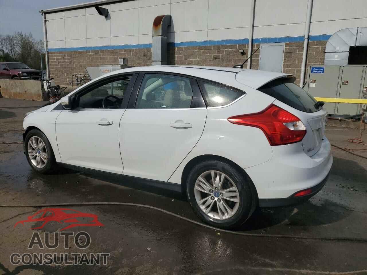 FORD FOCUS 2012 - 1FAHP3M27CL200877