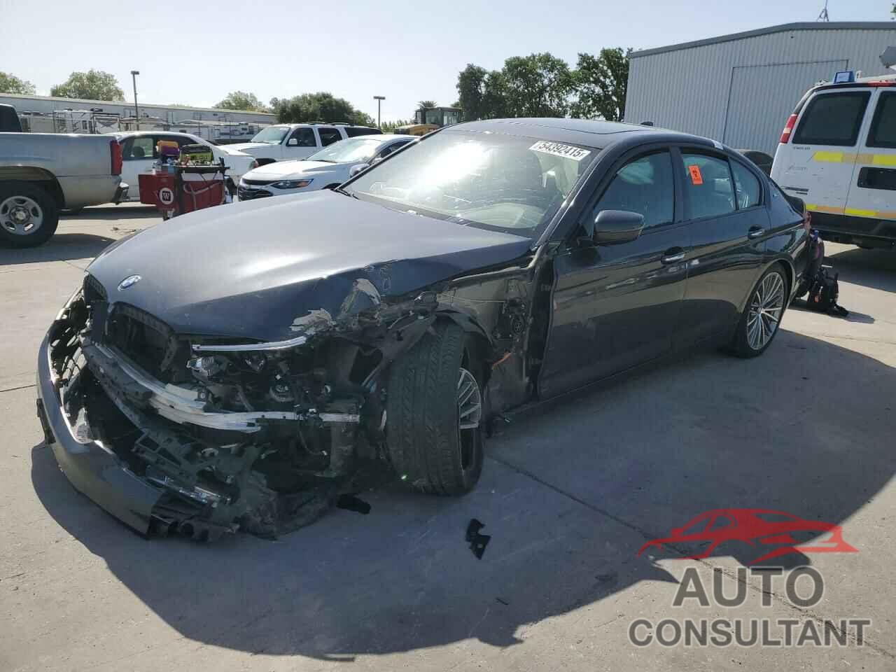 BMW 5 SERIES 2018 - WBAJA9C53JB034157