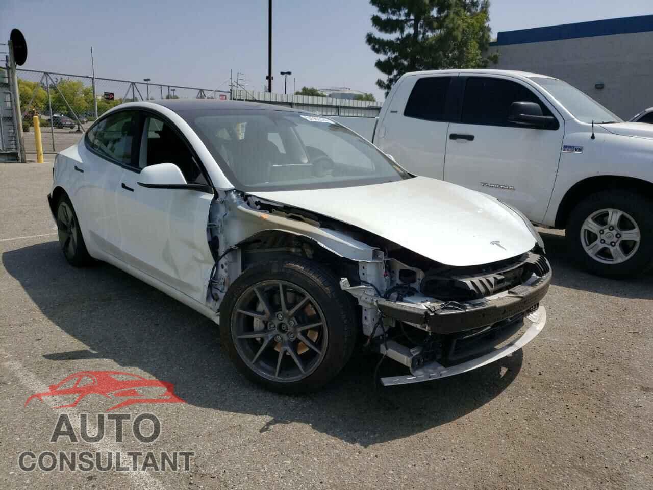 TESLA MODEL 3 2022 - 5YJ3E1EB9NF110634