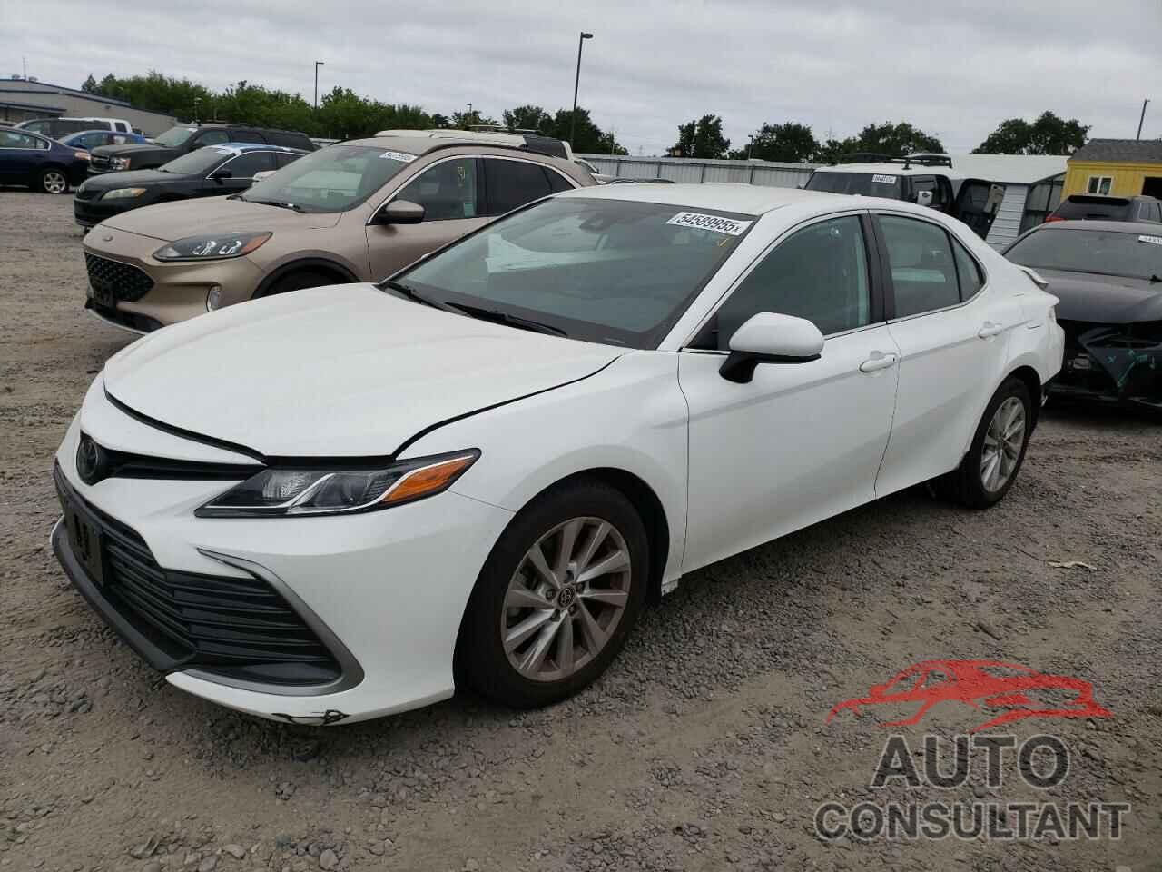 TOYOTA CAMRY 2021 - 4T1C11AK0MU608983
