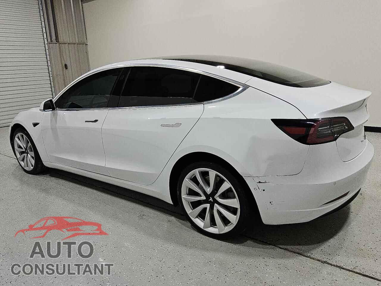 TESLA MODEL 3 2018 - 5YJ3E1EB1JF122447