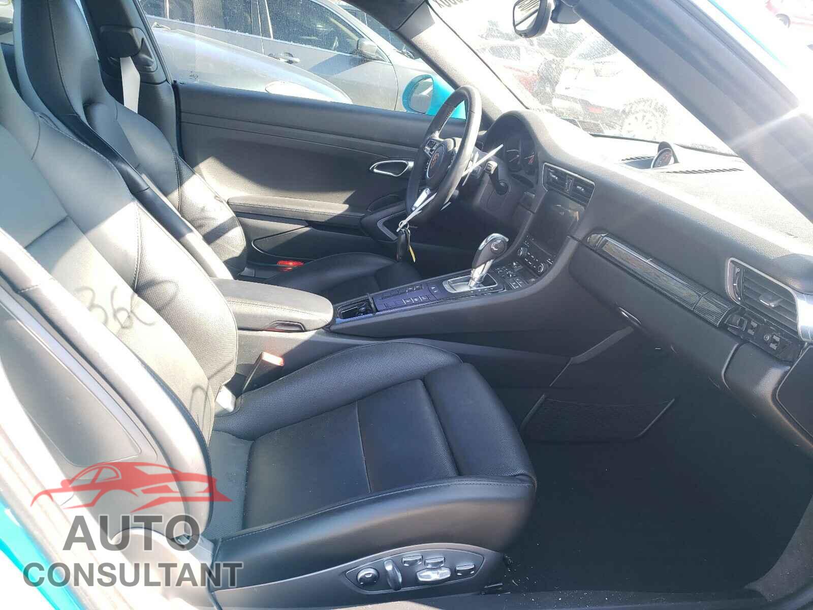 PORSCHE 911 2017 - WP0AB2A92HS122480