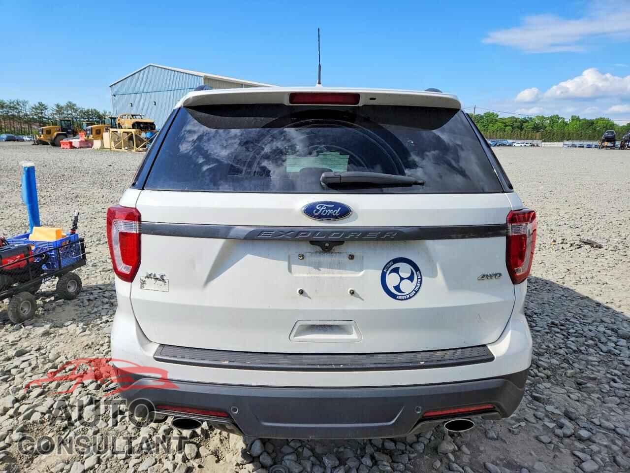 FORD EXPLORER 2018 - 1FM5K8D84JGB01951