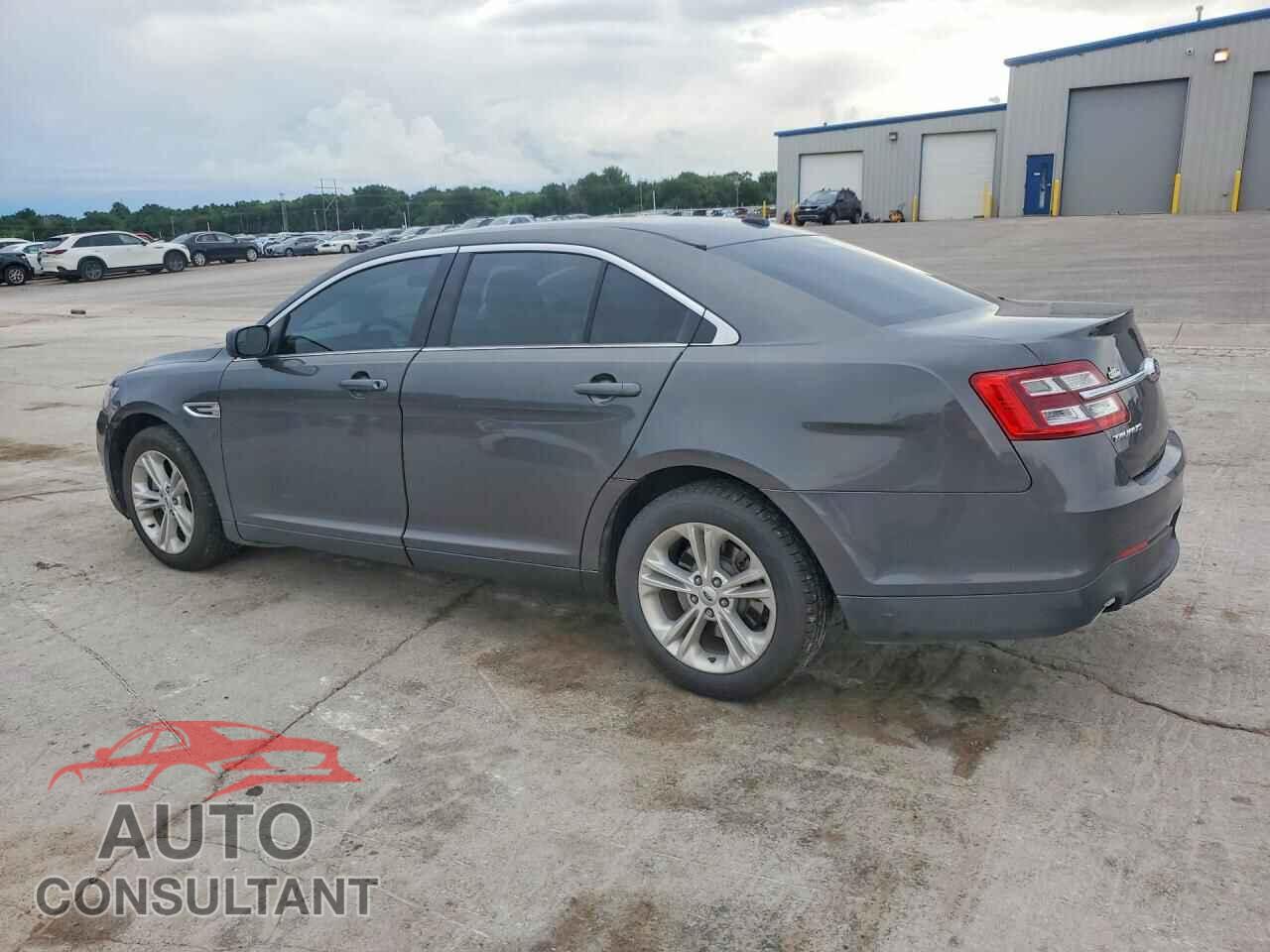 FORD TAURUS 2017 - 1FAHP2D80HG114650