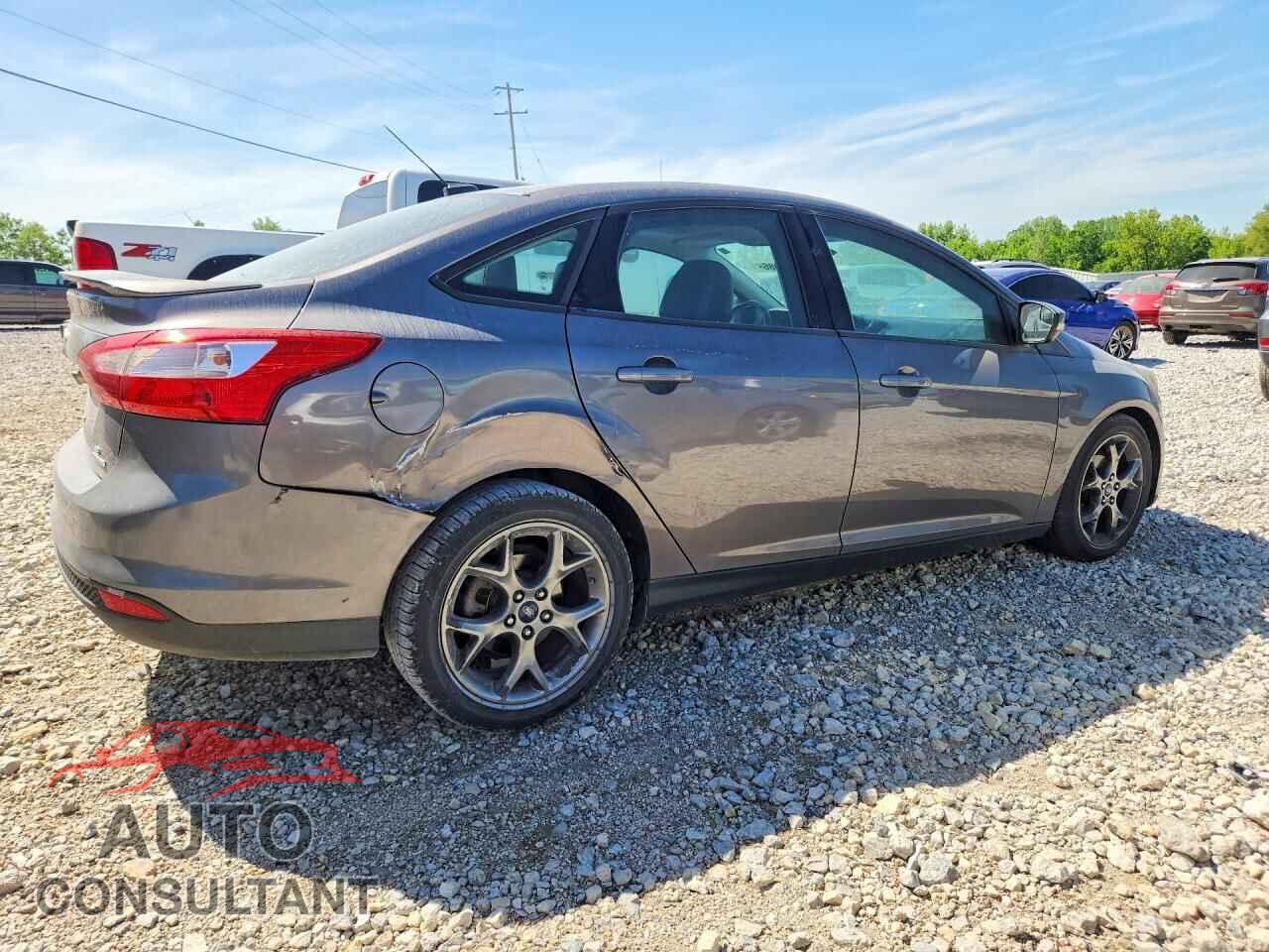 FORD FOCUS 2014 - 1FADP3F27EL324498