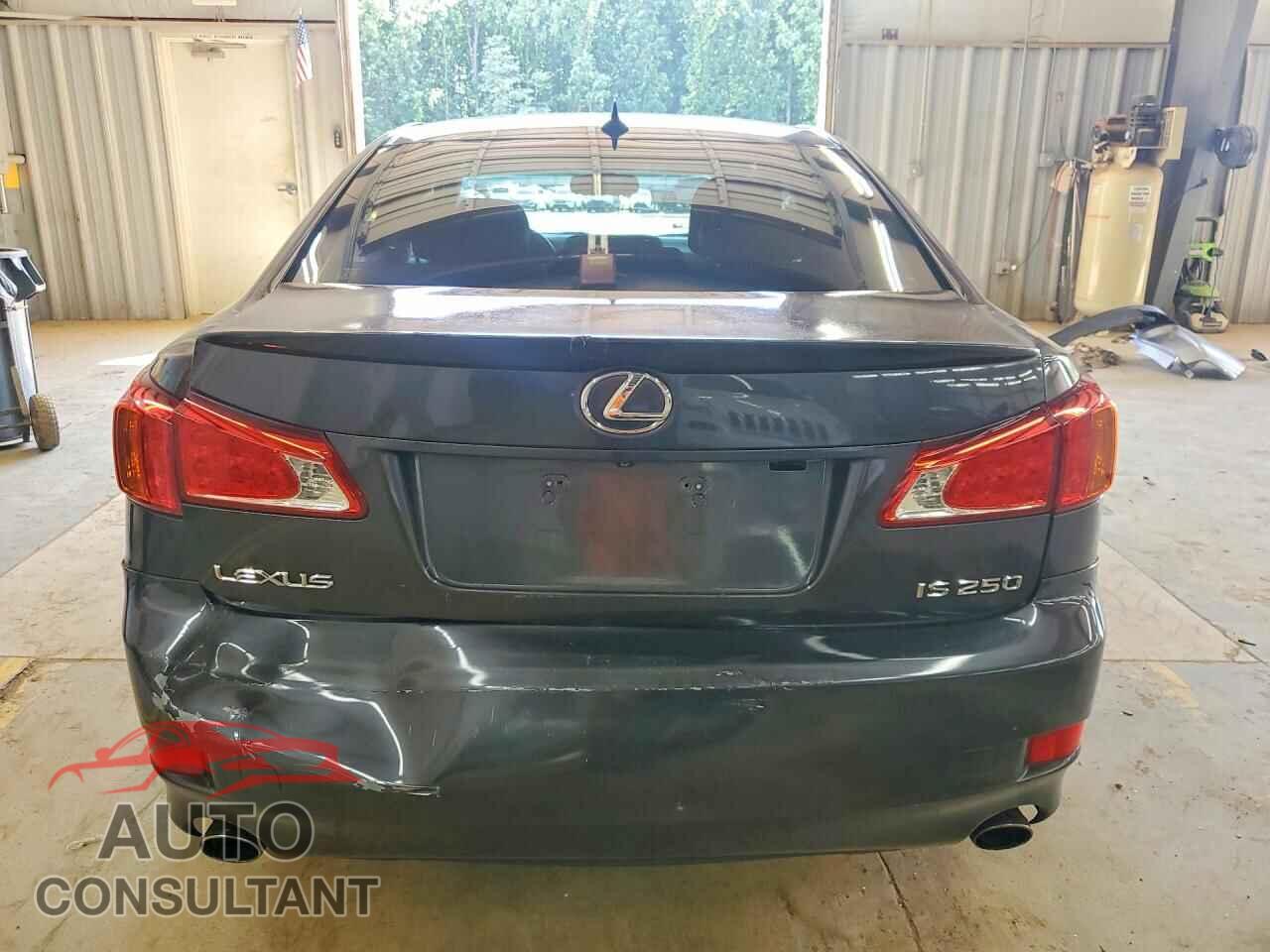 LEXUS IS 2010 - JTHBF5C24A5120971