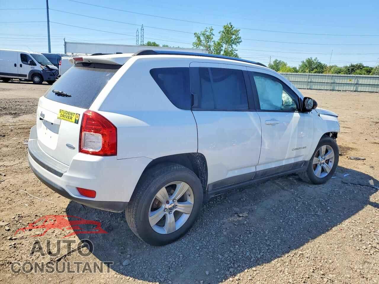 JEEP COMPASS 2011 - 1J4NF1FB5BD135970