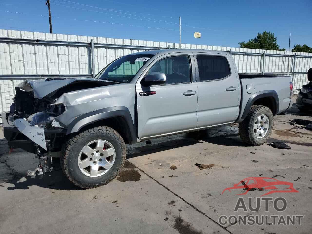 TOYOTA TACOMA 2017 - 5TFCZ5AN5HX076973