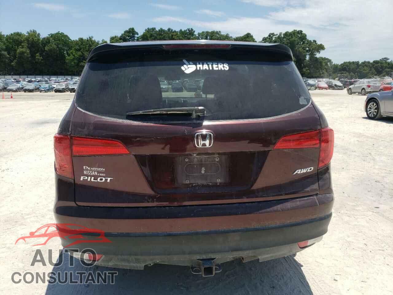 HONDA PILOT 2017 - 5FNYF6H17HB006277