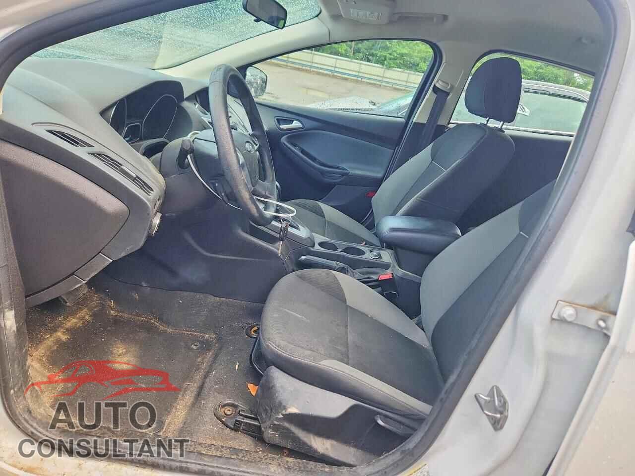 FORD FOCUS 2014 - 1FADP3K29EL283877
