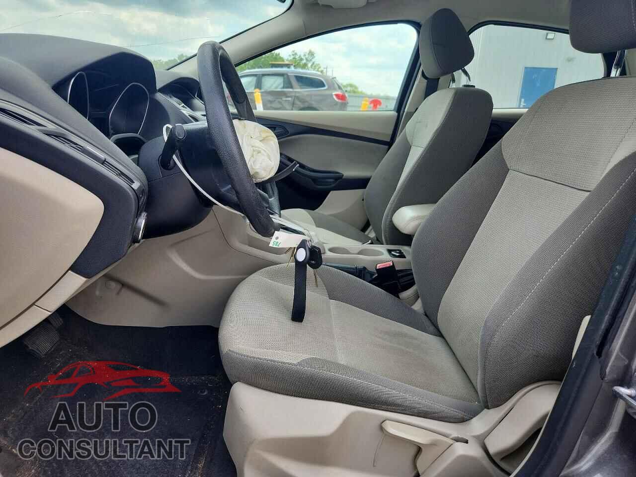 FORD FOCUS 2012 - 1FAHP3F25CL334641