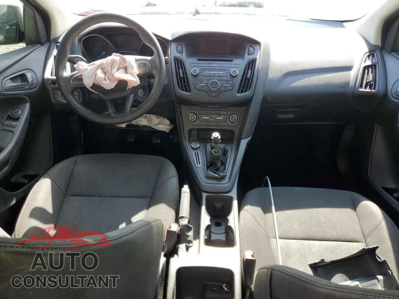 FORD FOCUS 2016 - 1FADP3E20GL304758