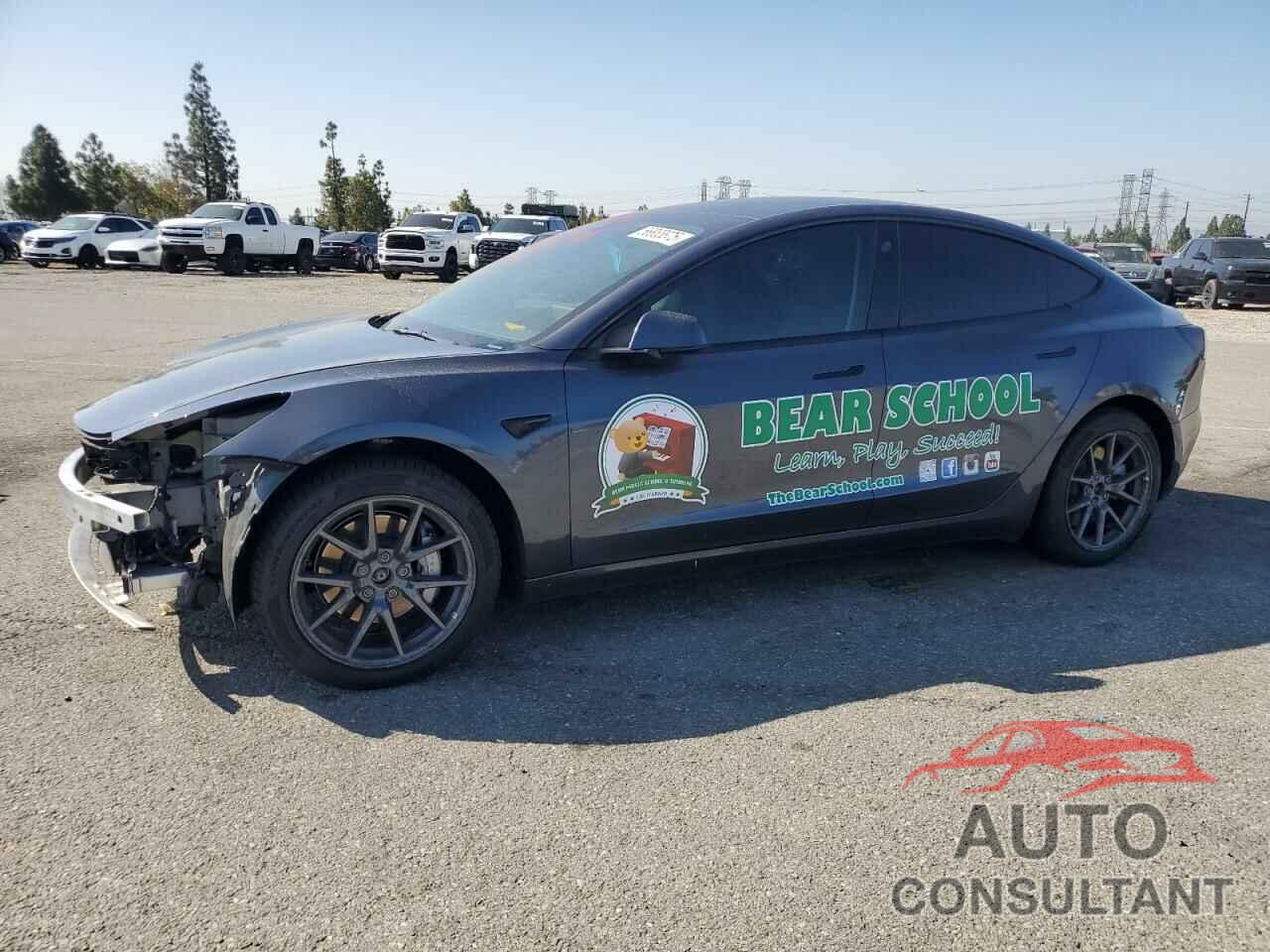 TESLA MODEL 3 2022 - 5YJ3E1EBXNF257352