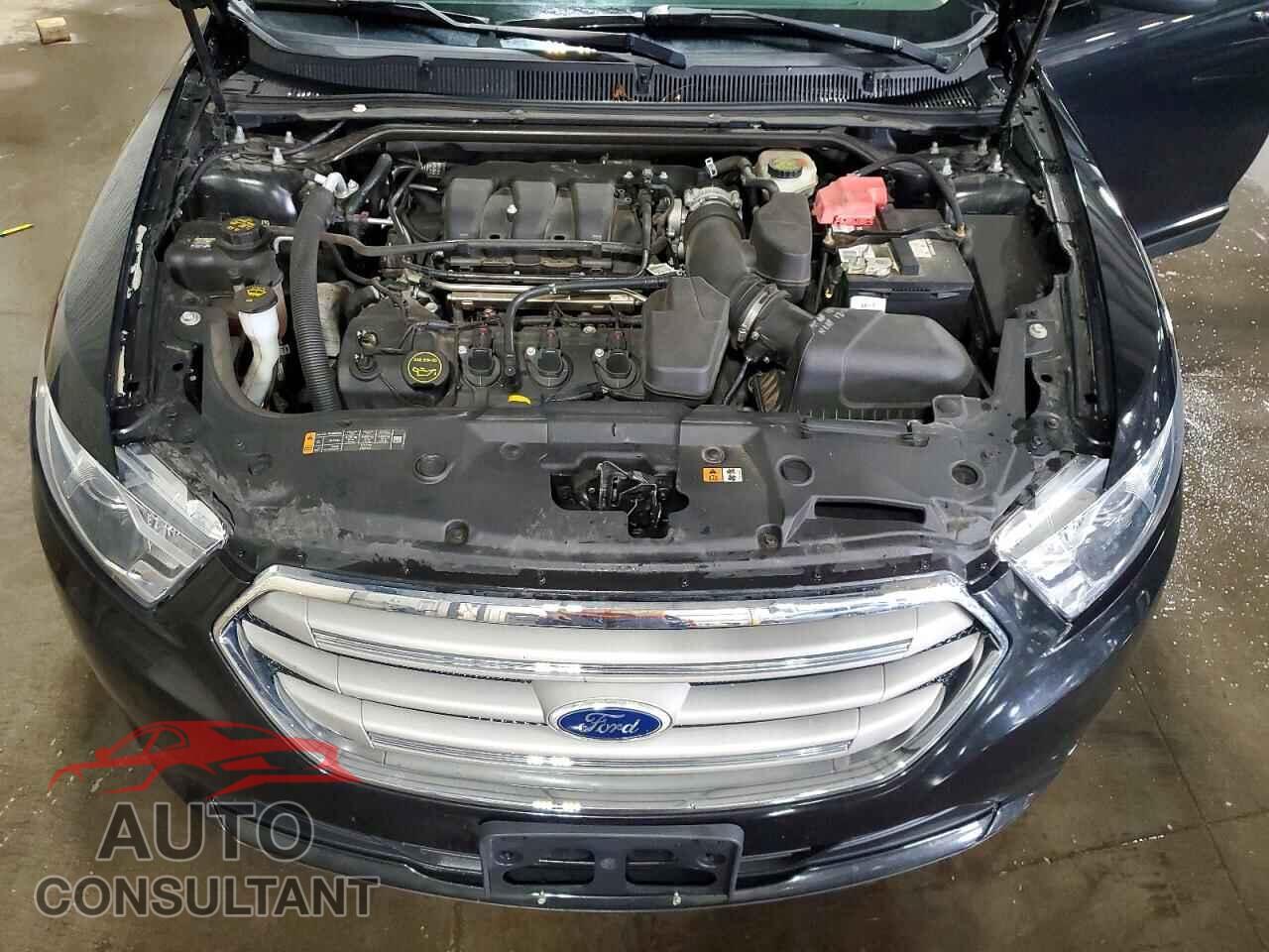 FORD TAURUS 2015 - 1FAHP2D85FG200548