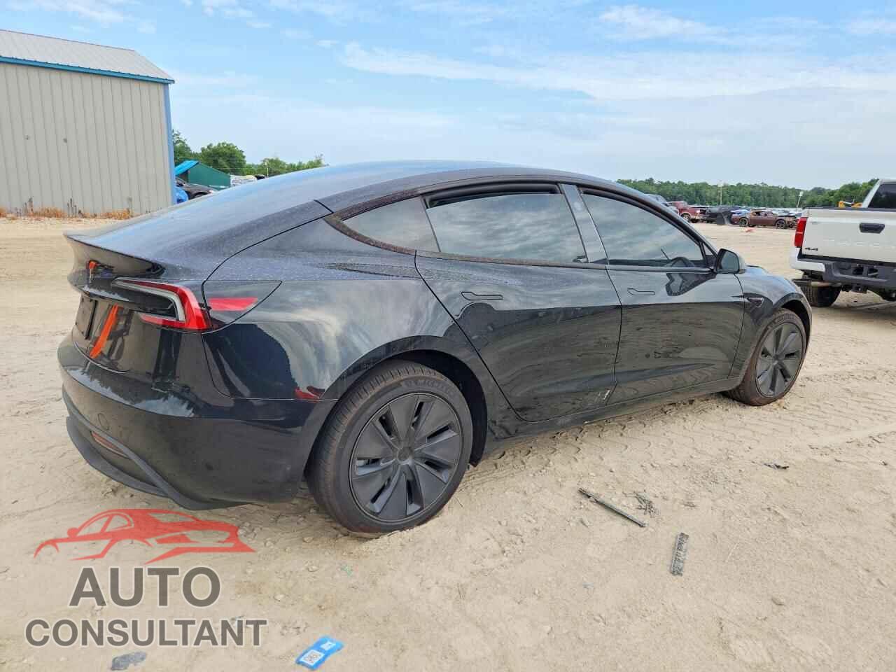 TESLA MODEL 3 2025 - 5YJ3E1EA1SF967873