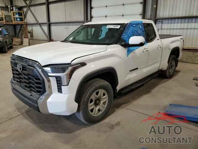 TOYOTA TUNDRA 2022 - 5TFLA5DAXNX046881