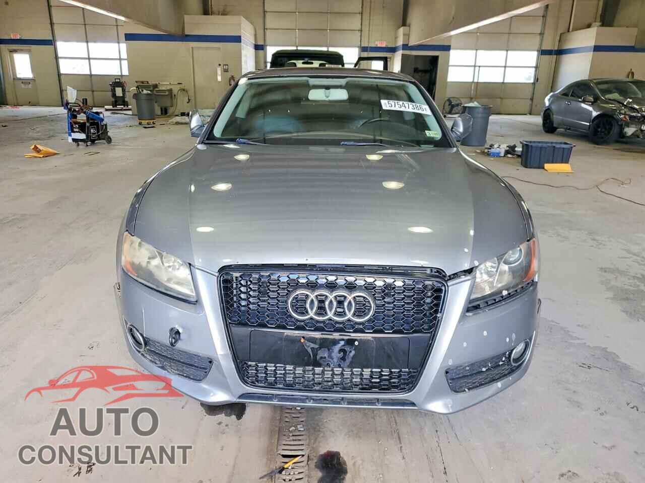AUDI A5 2010 - WAUCFAFR7AA015028