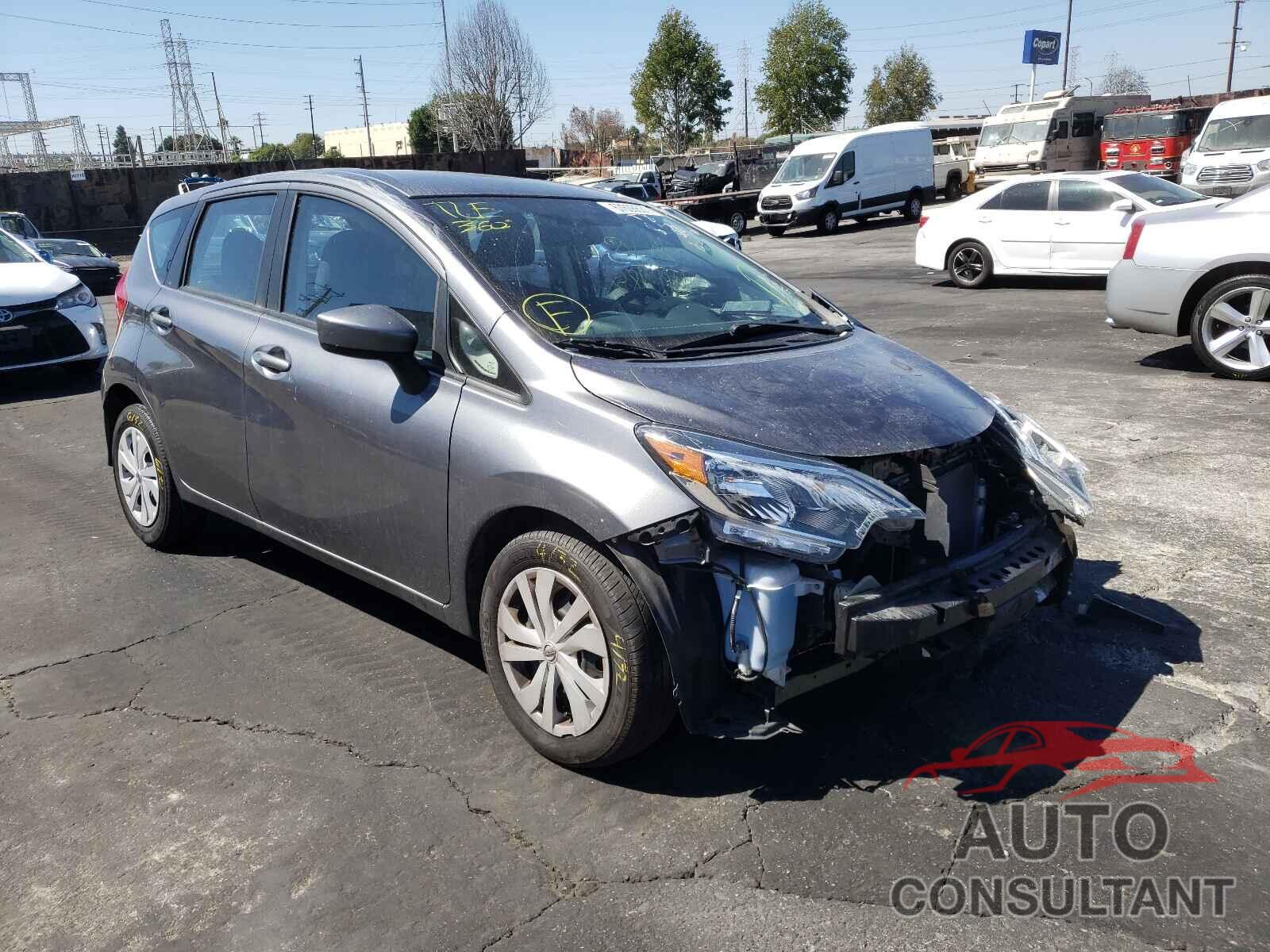 NISSAN VERSA 2018 - 3N1CE2CP8JL368128