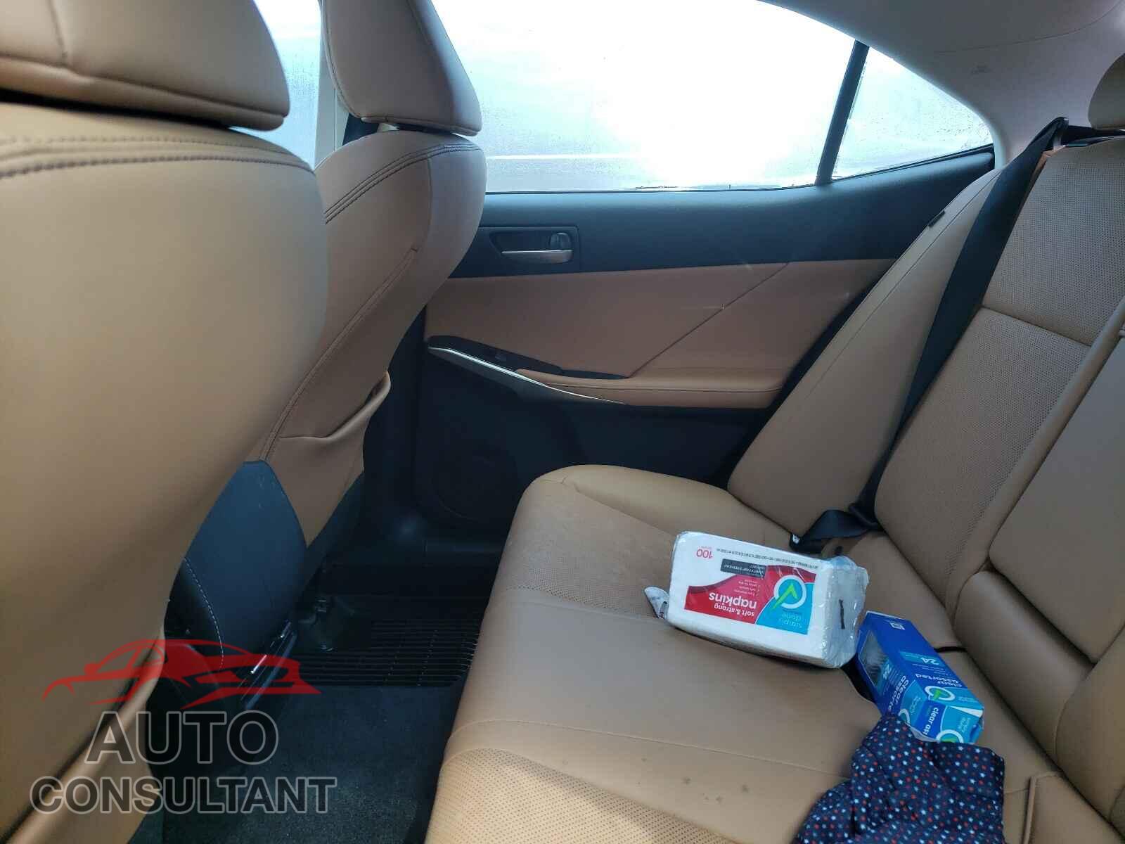 LEXUS IS 2017 - JTHCM1D25H5017019