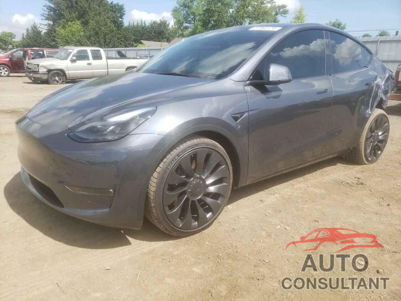 TESLA MODEL Y 2023 - 7SAYGDEF0PF968875