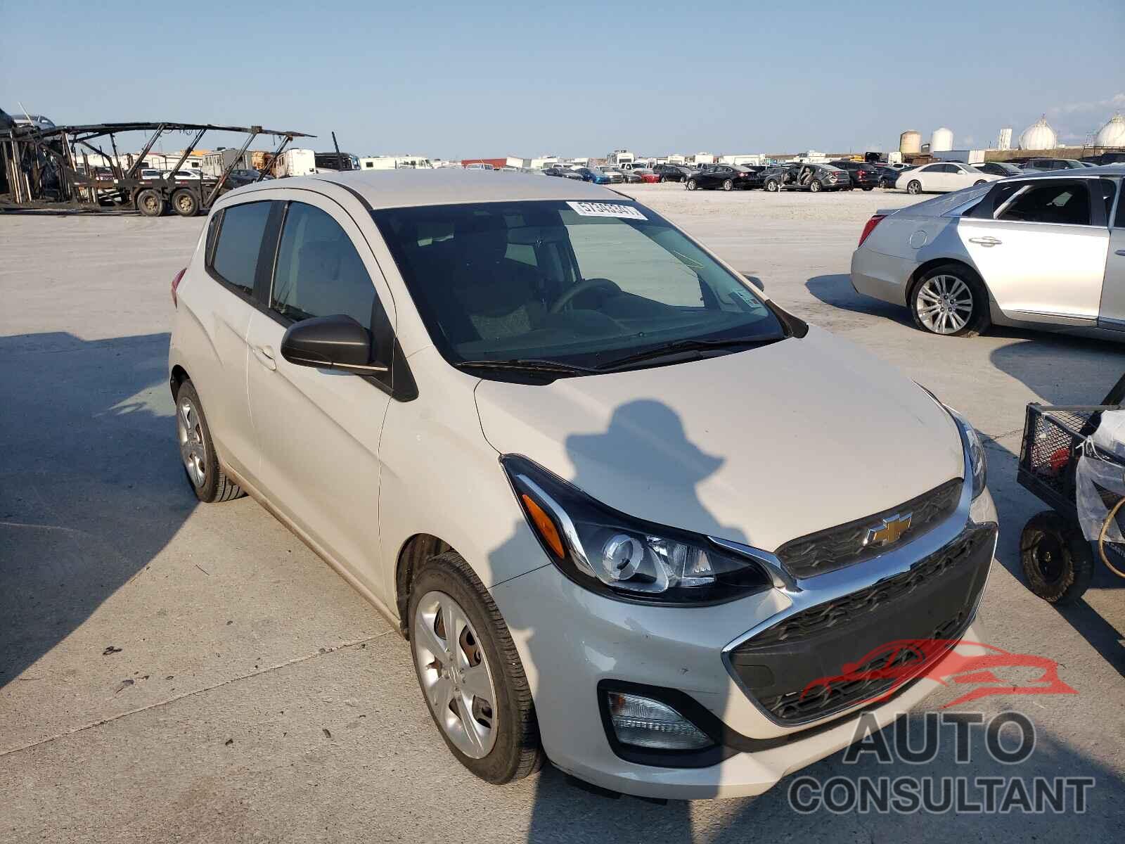 CHEVROLET SPARK 2019 - KL8CB6SA6KC726617