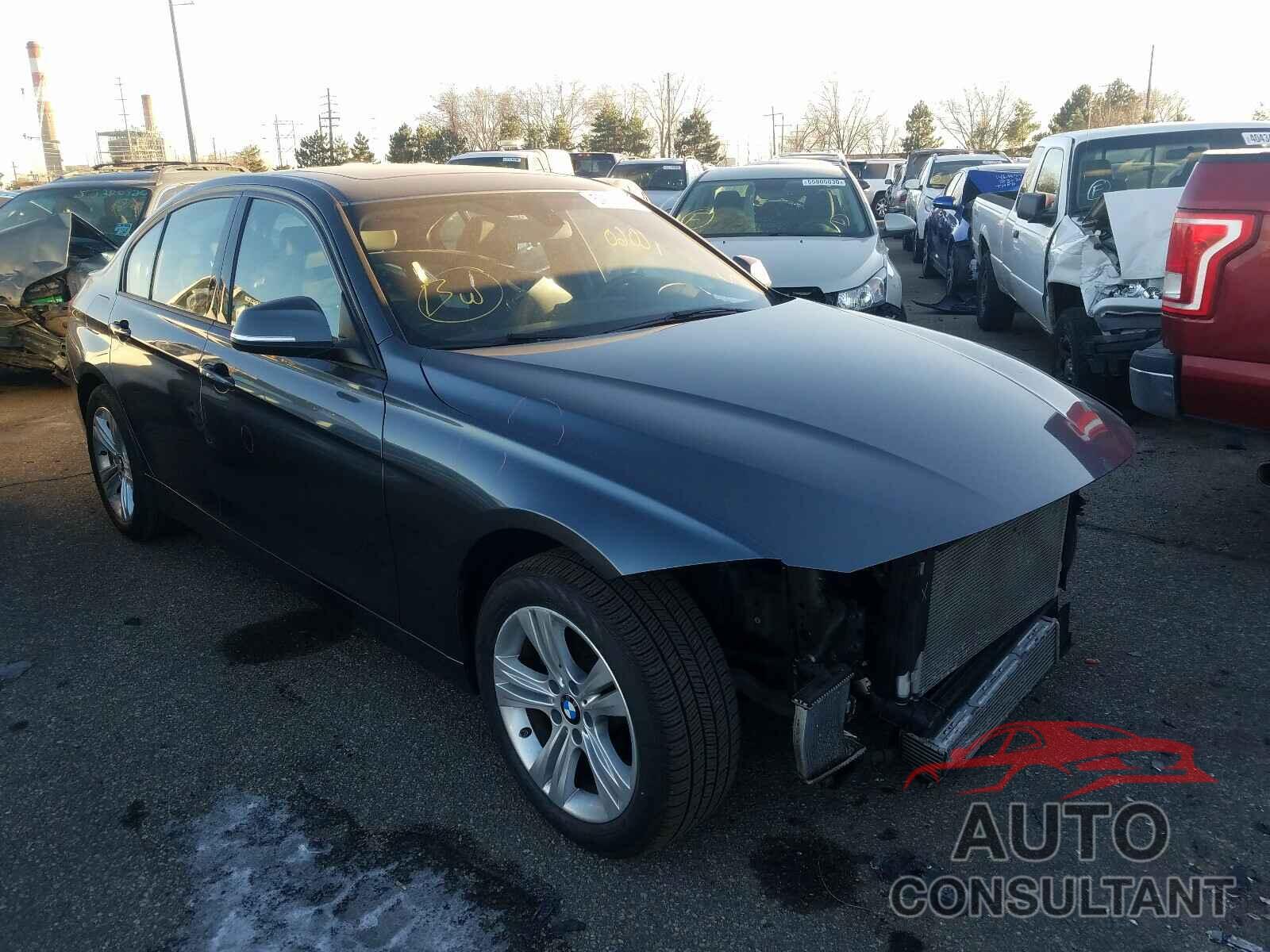 BMW 3 SERIES 2016 - WBA8E3G51GNU03812