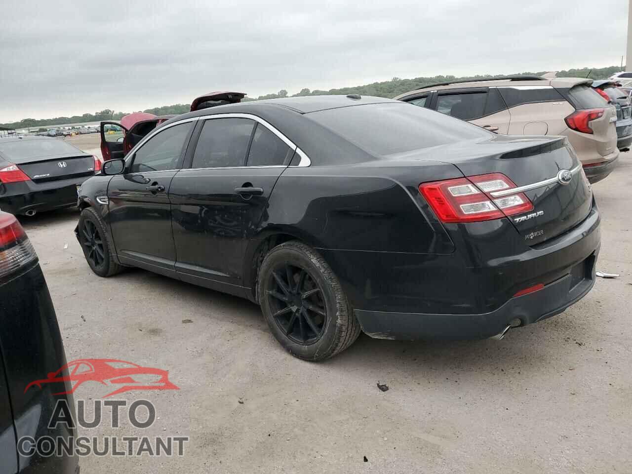 FORD TAURUS 2013 - 1FAHP2E83DG207848