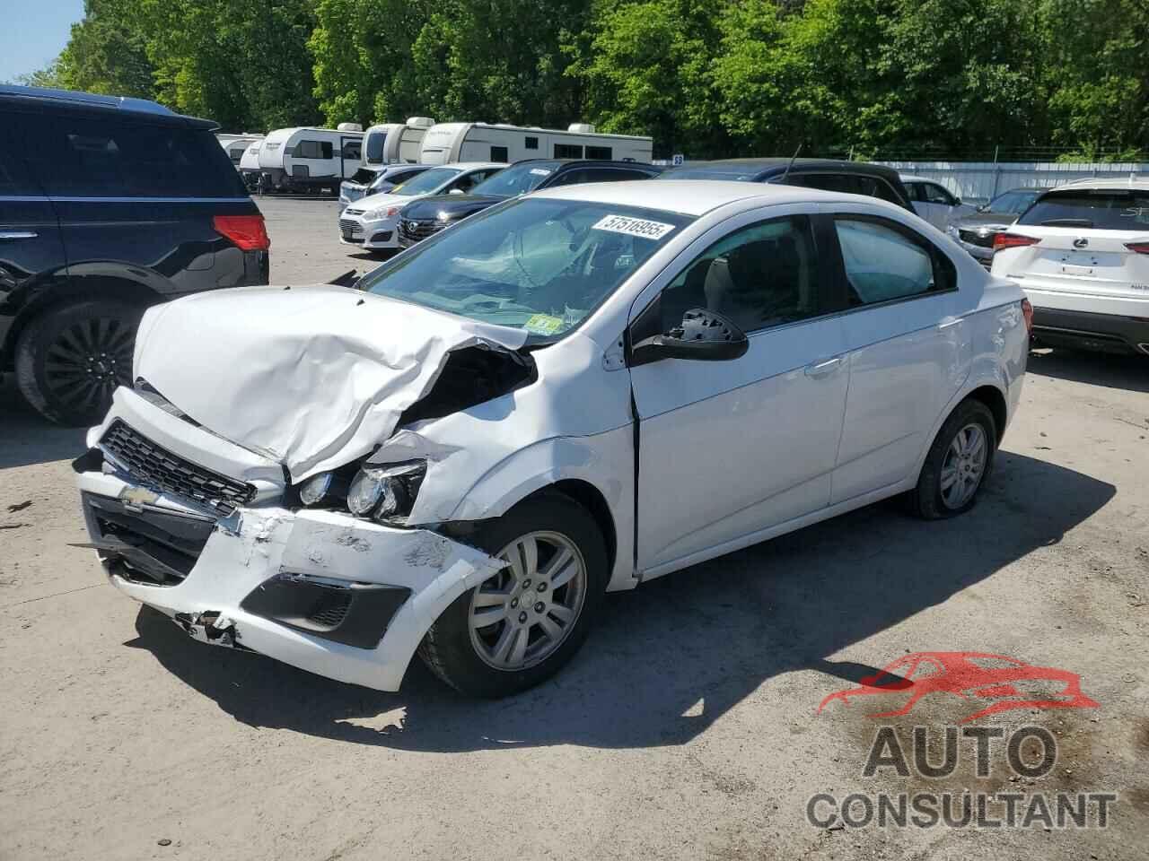 CHEVROLET SONIC 2014 - 1G1JC5SH6E4203169