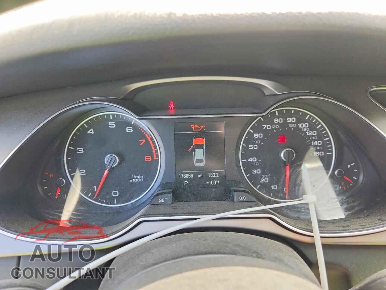 AUDI A4 2013 - WAUFFAFL9DN046545