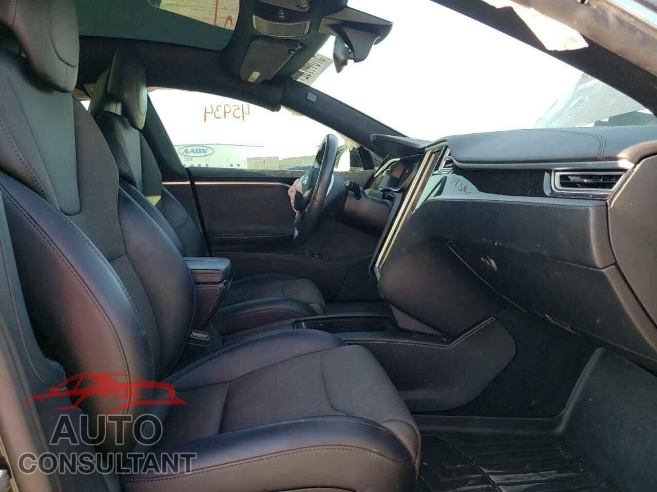 TESLA MODEL S 2018 - 5YJSA1E26JF248939