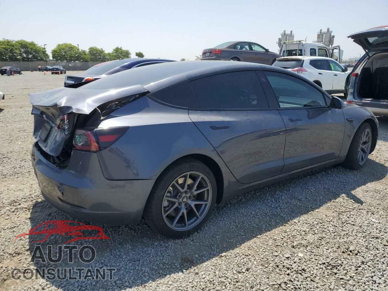 TESLA MODEL 3 2023 - 5YJ3E1EA2PF652748