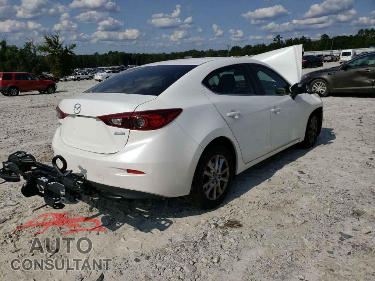 MAZDA 3 2017 - 3MZBN1U7XHM156088