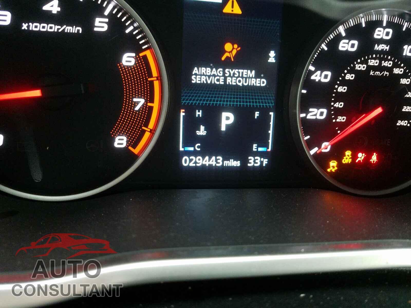 MITSUBISHI ECLIPSE 2019 - JA4AT3AA4KZ024539