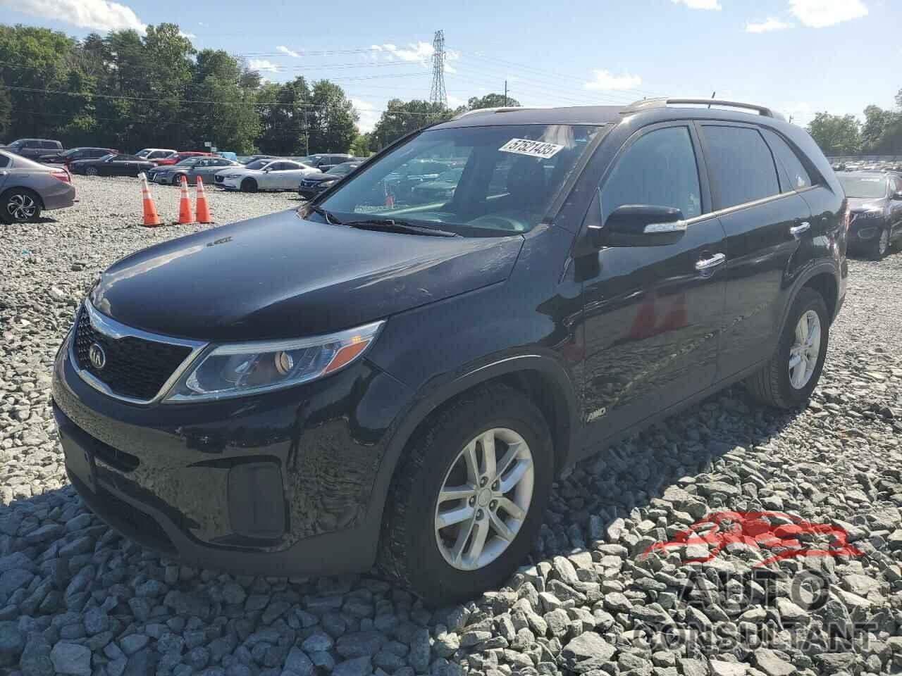 KIA SORENTO 2015 - 5XYKTDA79FG639130