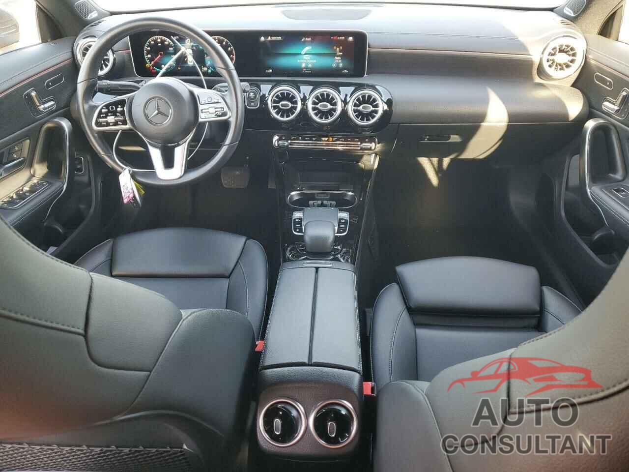 MERCEDES-BENZ CLA-CLASS 2020 - WDD5J4GB9LN073589