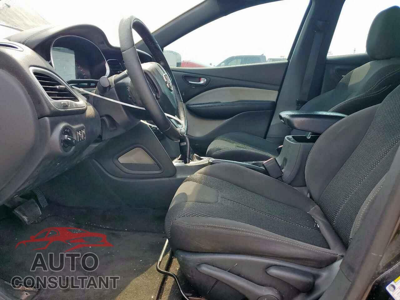 DODGE DART 2015 - 1C3CDFBB4FD205183