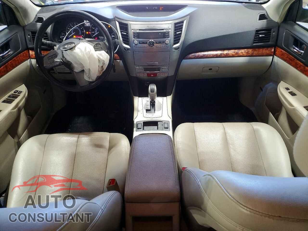 SUBARU OUTBACK 2010 - 4S4BRBKC8A3365782