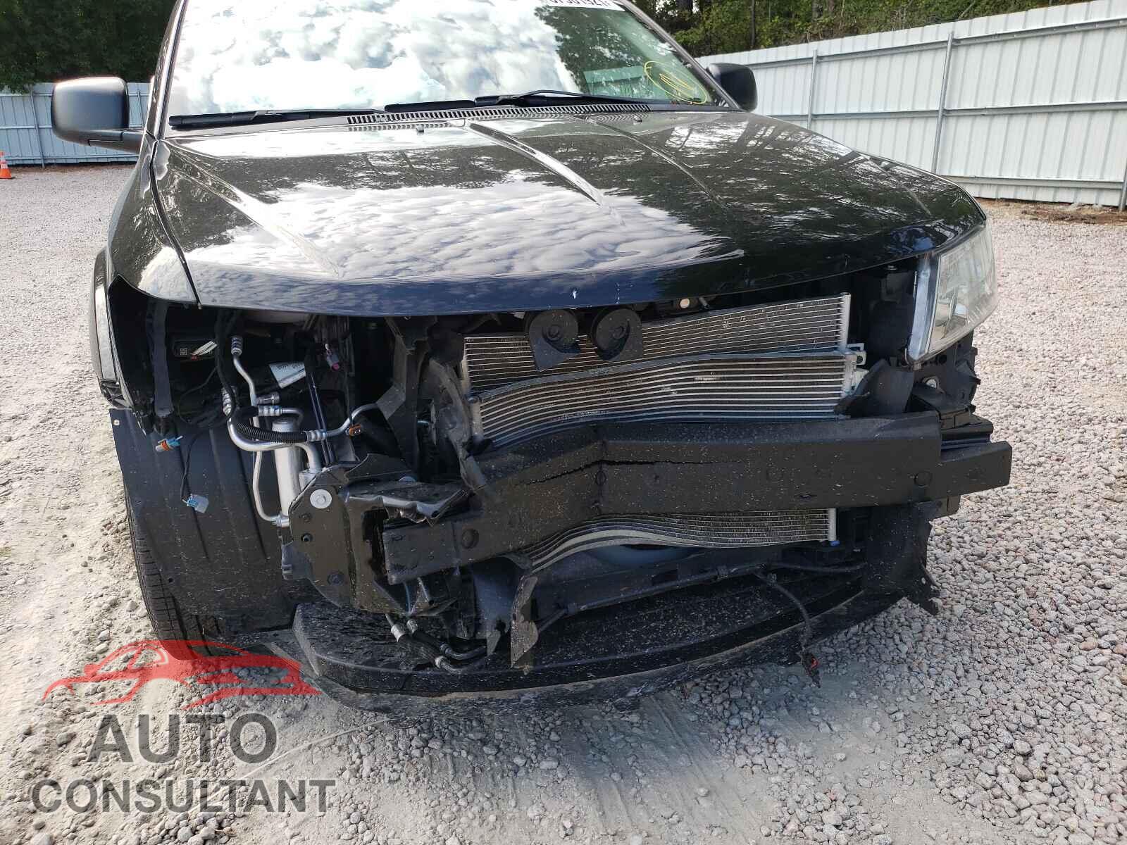 DODGE JOURNEY 2018 - 3C4PDCAB2JT491020