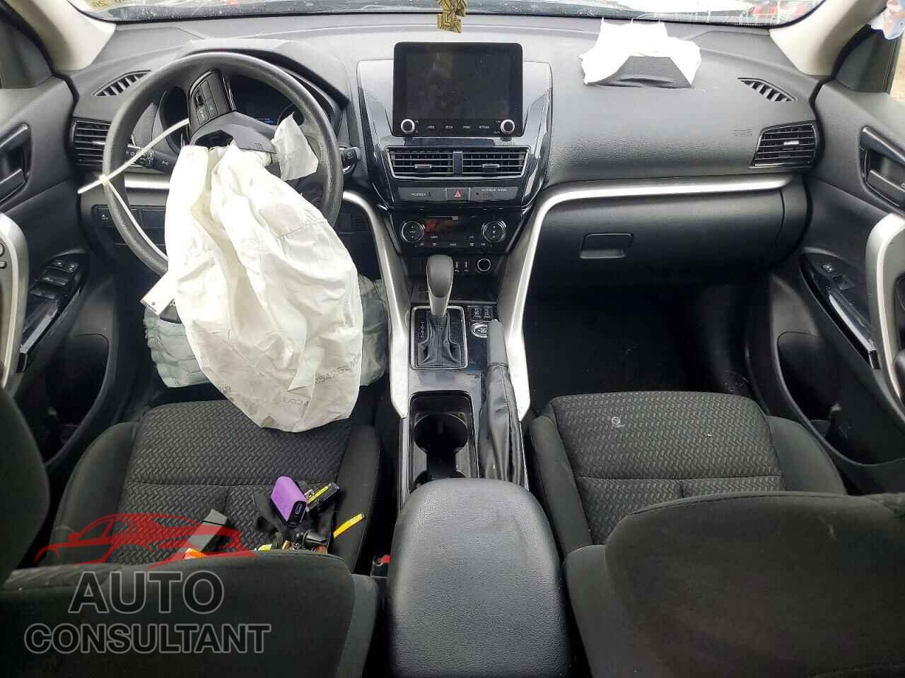 MITSUBISHI ECLIPSE 2025 - JA4ATVAAXSZ009359