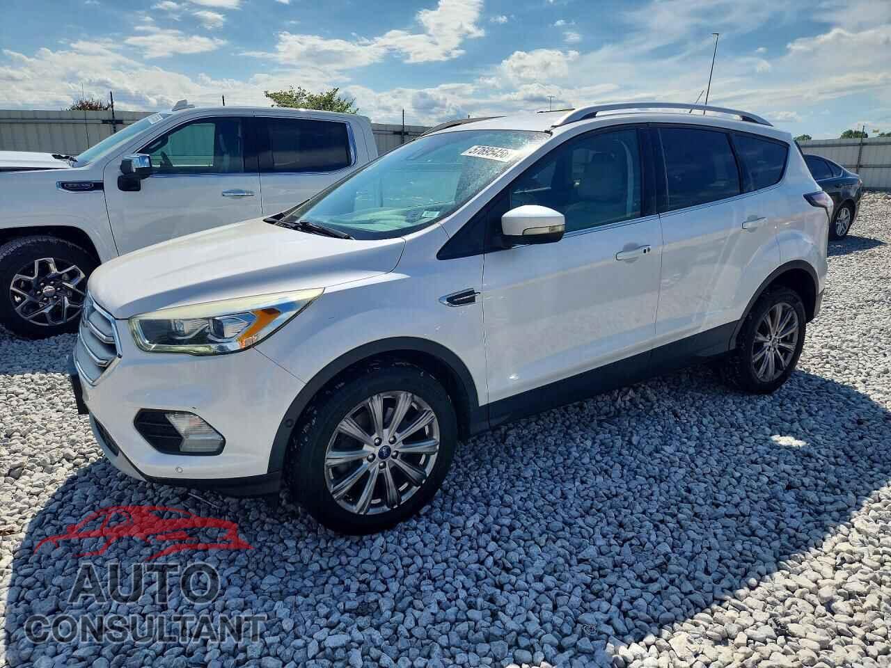 FORD ESCAPE 2017 - 1FMCU9J96HUF09822