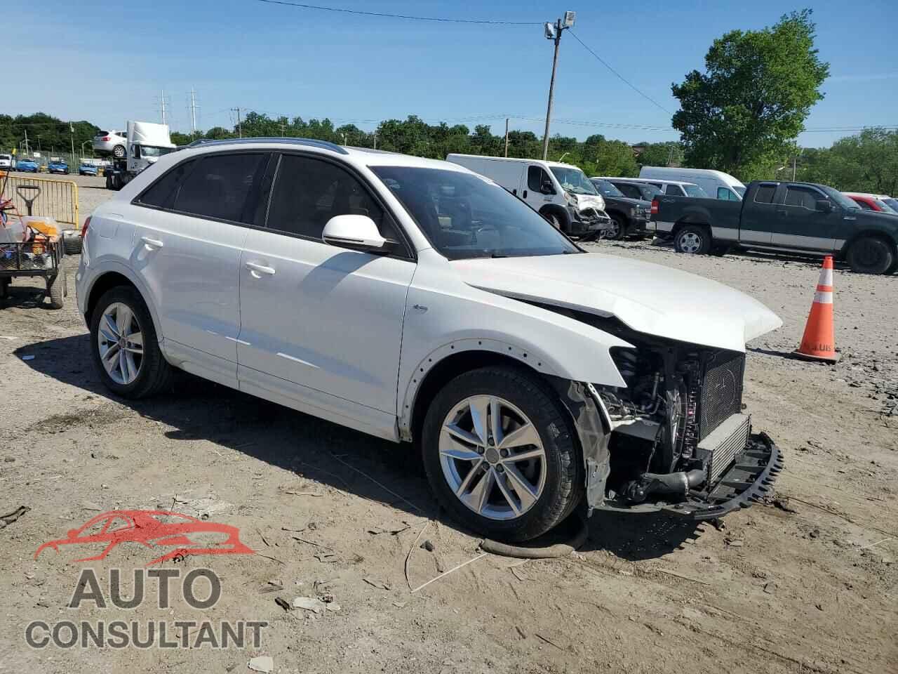 AUDI Q3 2018 - WA1ECCFS2JR024976