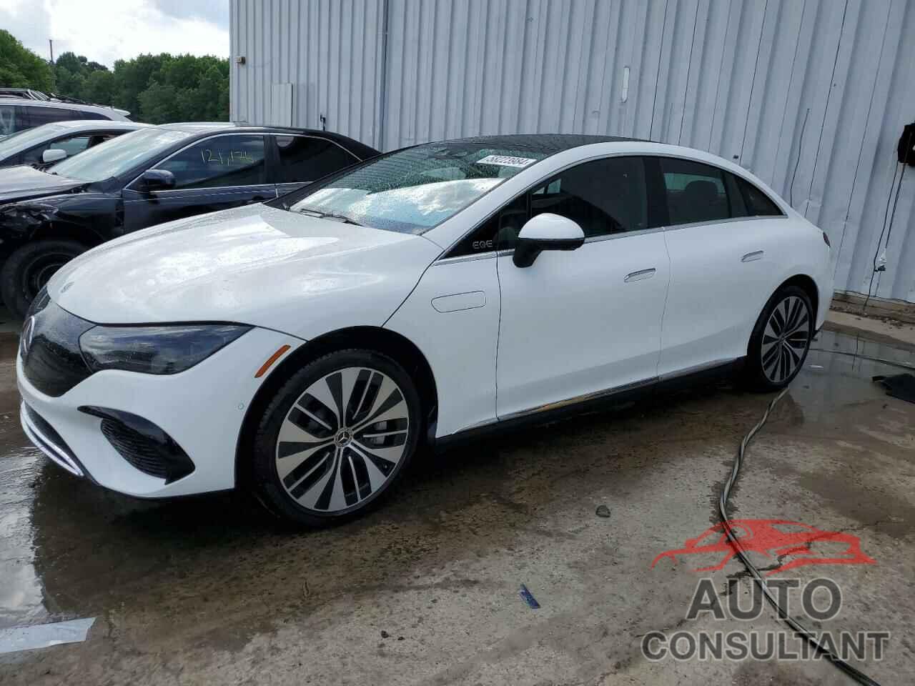 MERCEDES-BENZ EQE SEDAN 2023 - W1KEG1CB5PF013800