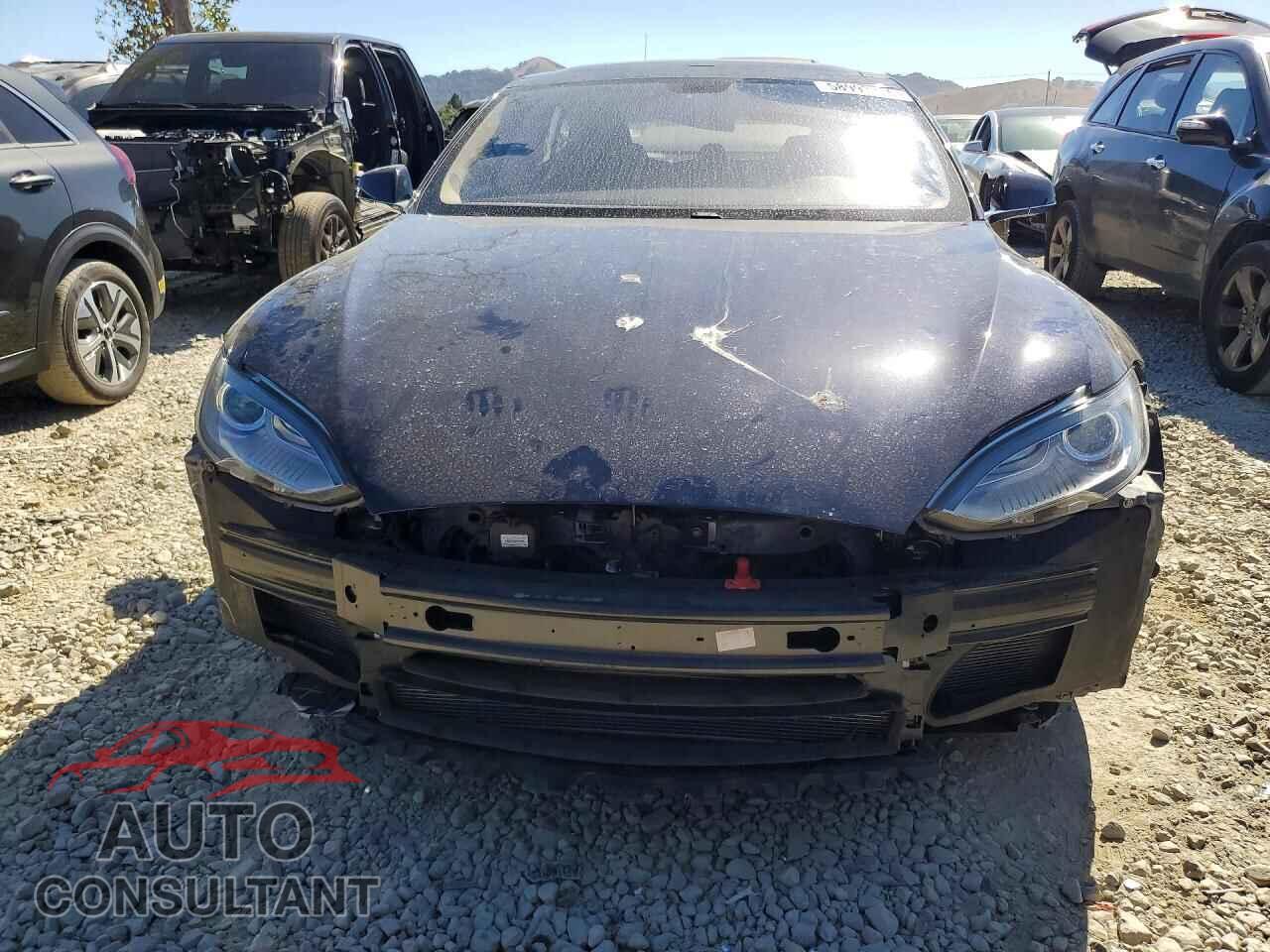 TESLA MODEL S 2013 - 5YJSA1AC7DFP10217