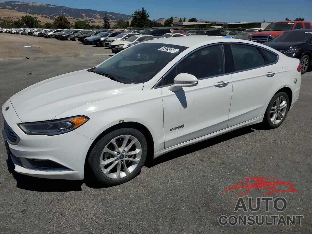 FORD FUSION 2018 - 3FA6P0LU4JR118760