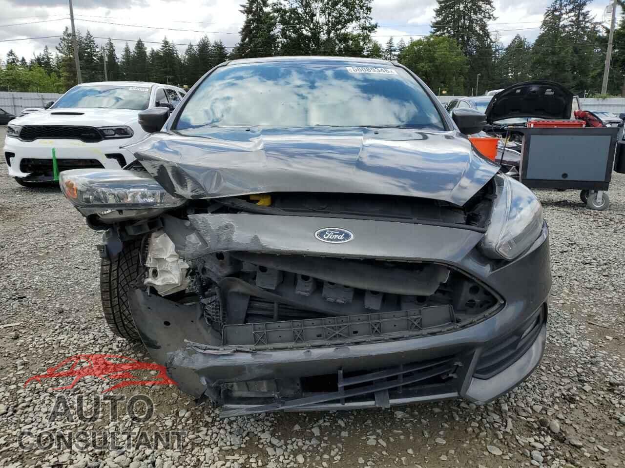 FORD FOCUS 2016 - 1FADP3L93GL406345