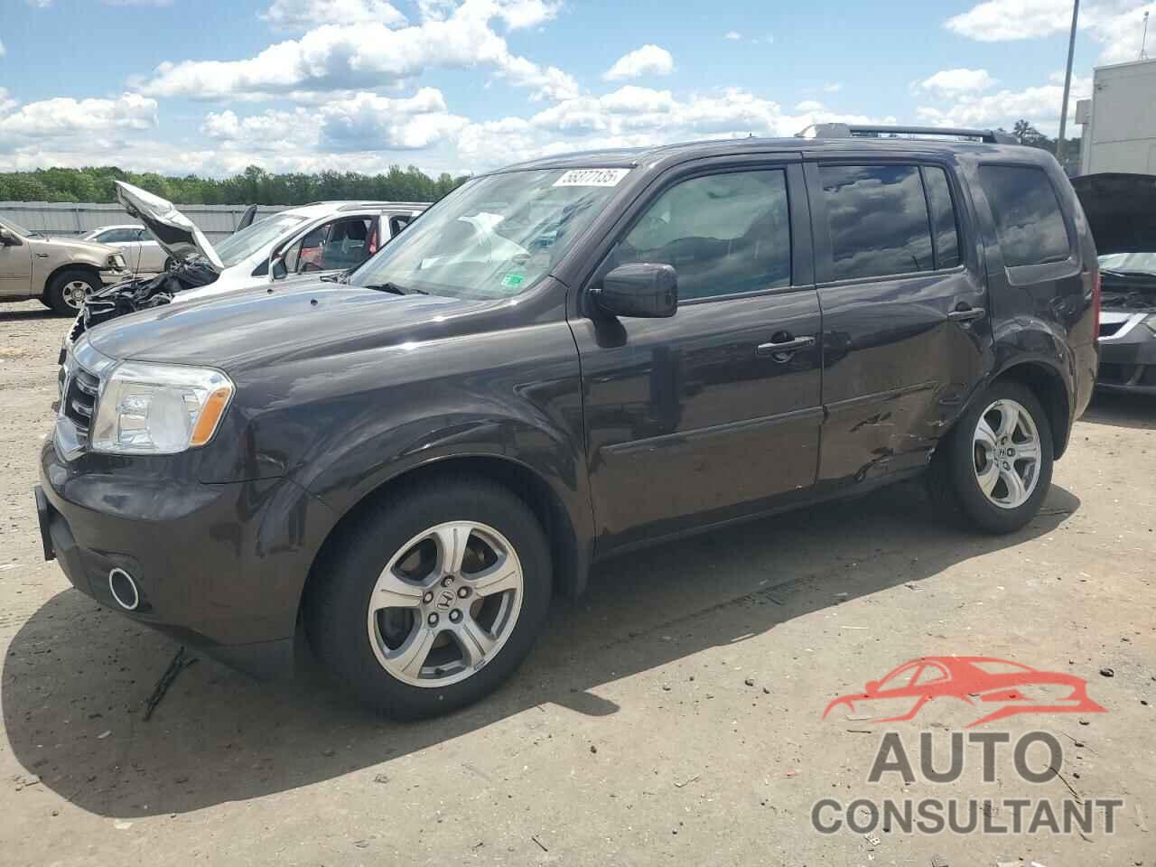 HONDA PILOT 2013 - 5FNYF4H50DB040580