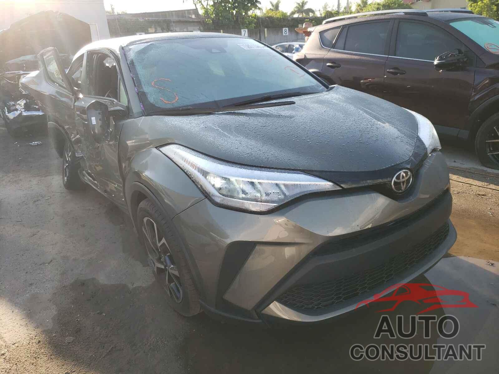 TOYOTA C-HR 2021 - JTNKHMBX0M1126048